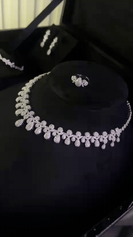 Exquisite Luxury Jewelry Set